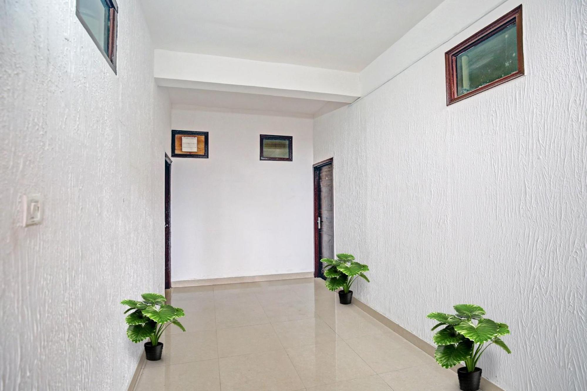 OYO 89482 Tableau Homestay Kandāghāt Extérieur photo
